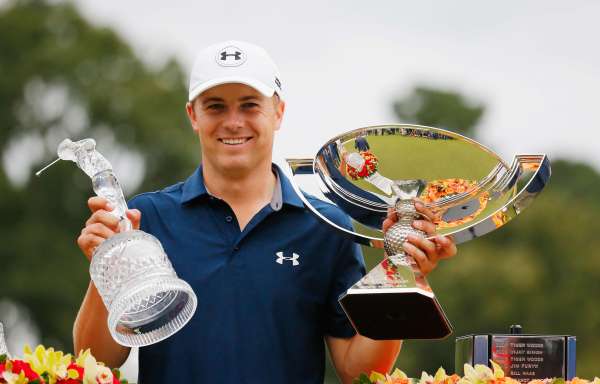 Spieth caps remarkable year in historic finale