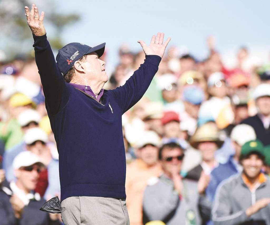 So close: Tom Watson watches his long putt on the 18th drop short during his final round at the Masters (photo by Getty Images)