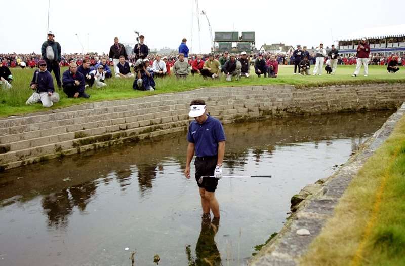 Watery grave: Jean van de Velde sees his Open hopes sink in the Barry Burn (Photo by Getty Images)