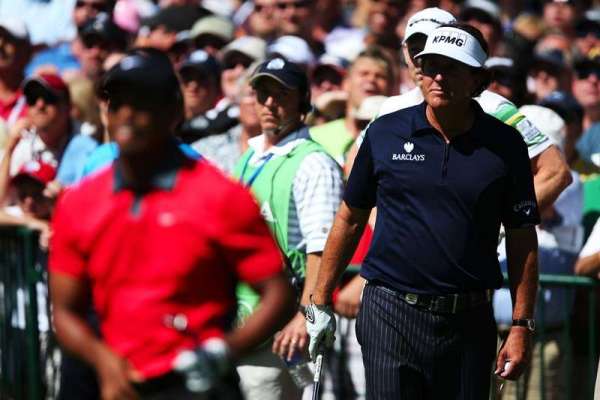 Mickelson sets Open pace