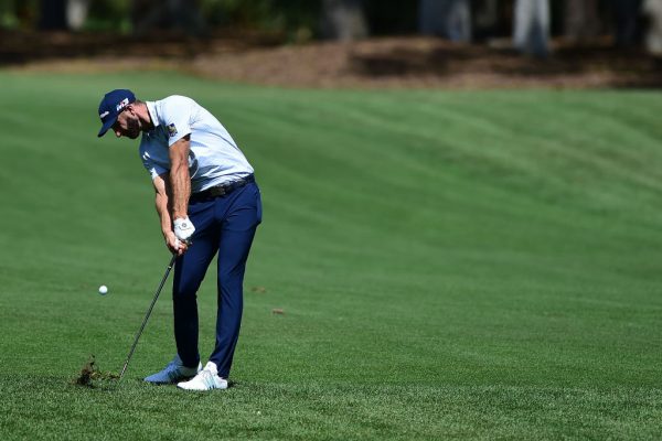 Dustin Johnson heads to putting practice